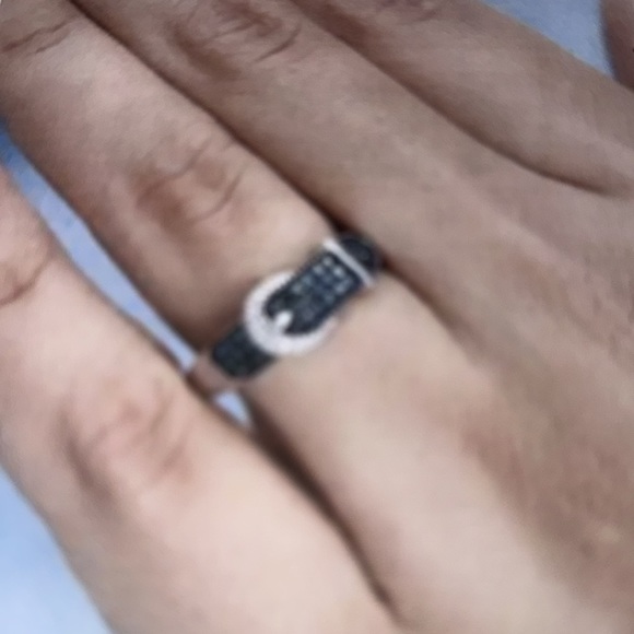 BLUE DIAMOND BUCKLE RING, SIZE 8 - Picture 2 of 6